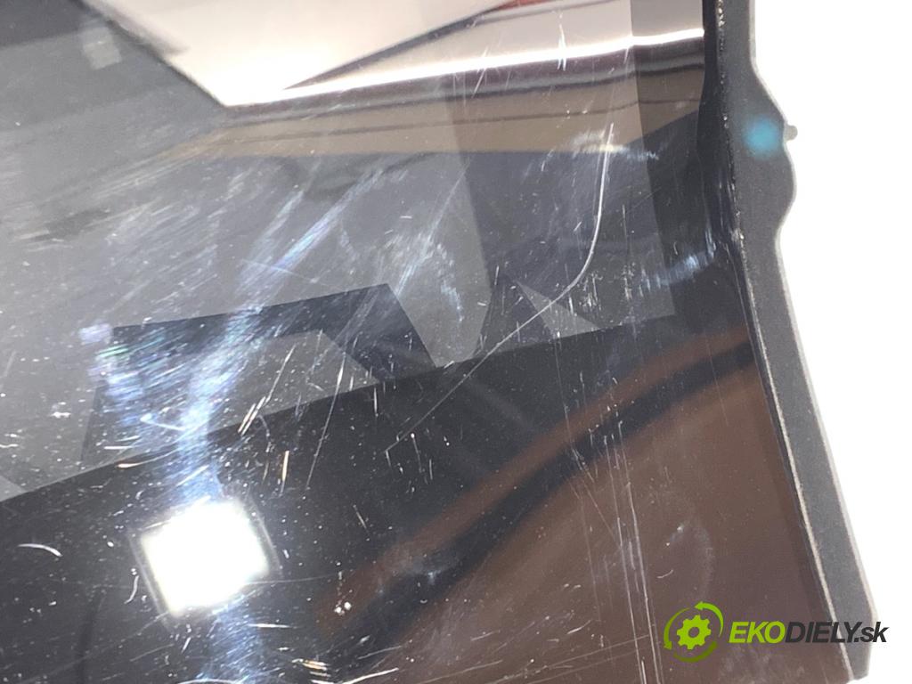 AUDI Q8 SUV 2018 210 kW 50 TDI Mild Hybrid quattro 2967 Dislpej HEAD UP 4M8919617B