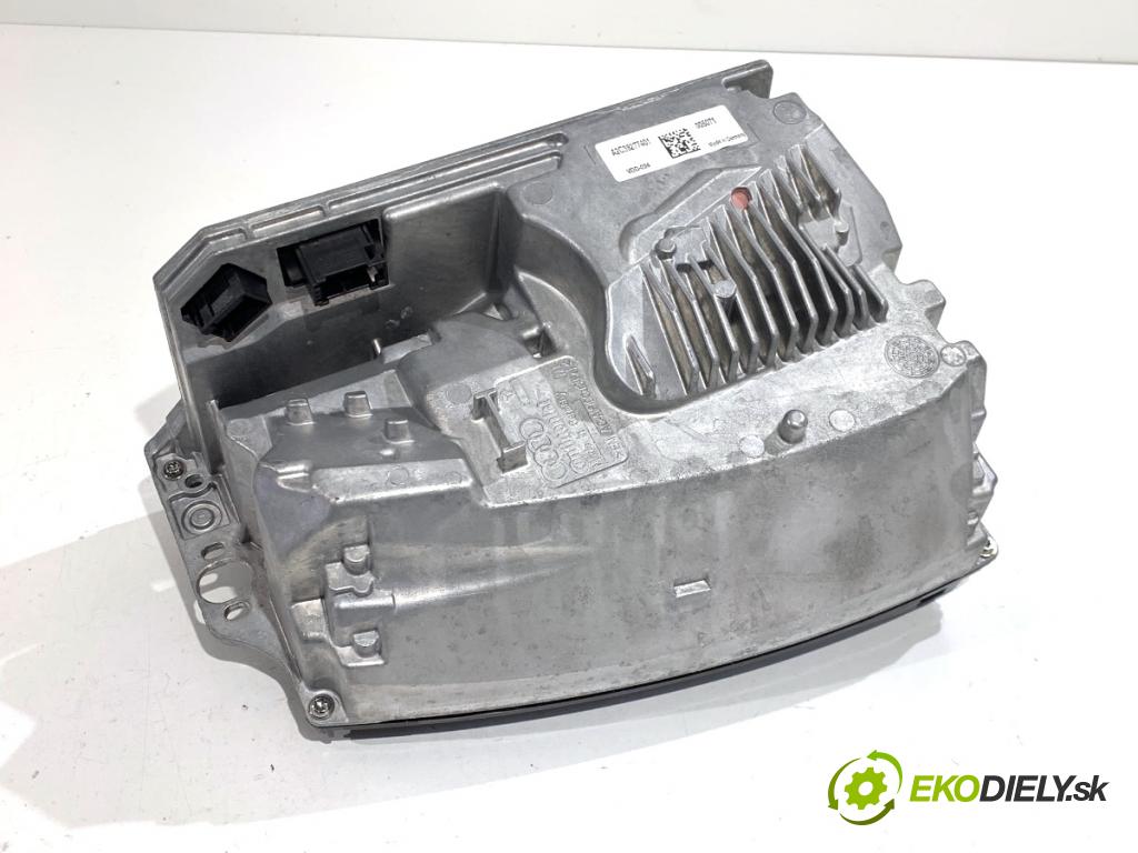 AUDI Q8 SUV 2018 210 kW 50 TDI Mild Hybrid quattro 2967 Dislpej HEAD UP 4M8919617B