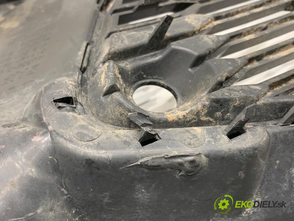 AUDI Q8 SUV 2018 210 kW 50 TDI Mild Hybrid quattro 2967 mří nárazníka pravý přední část 4M8807682A