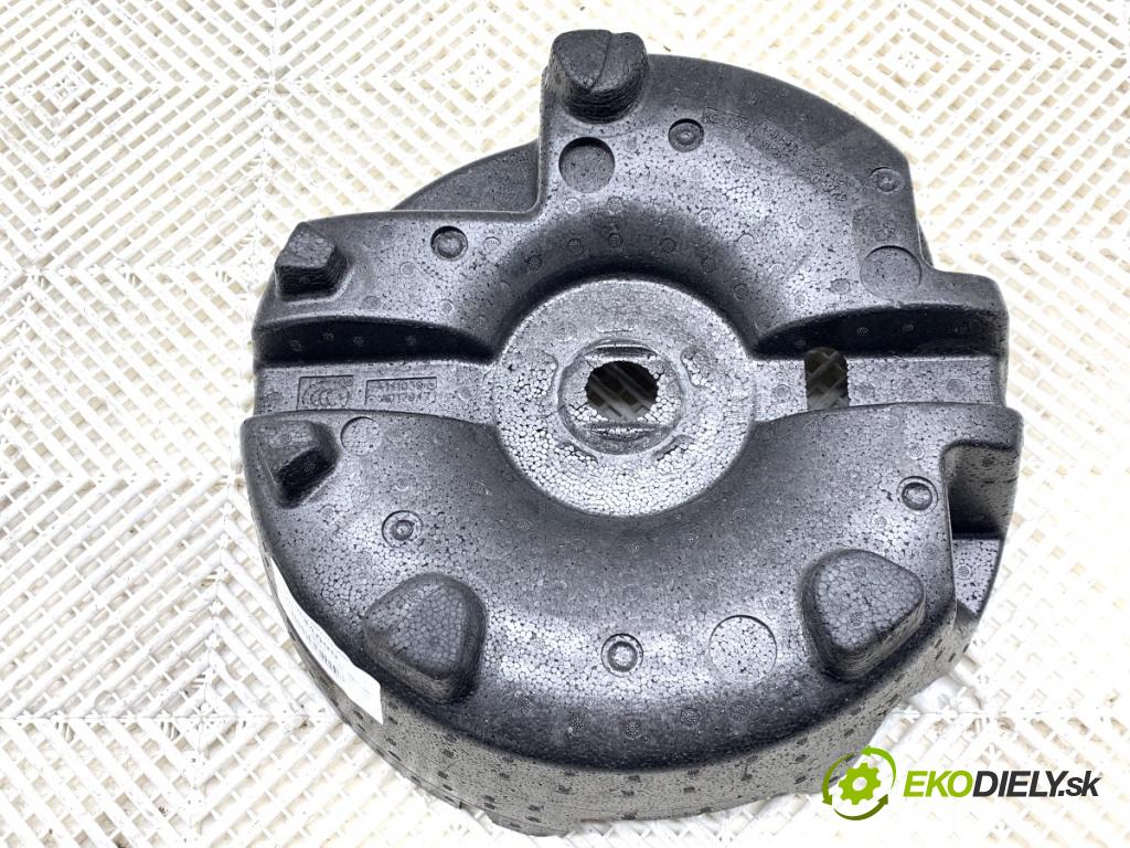 AUDI Q8 SUV 2018 210 kW 50 TDI Mild Hybrid quattro 2967 vložka kufra polystyrenové 4M8012109B