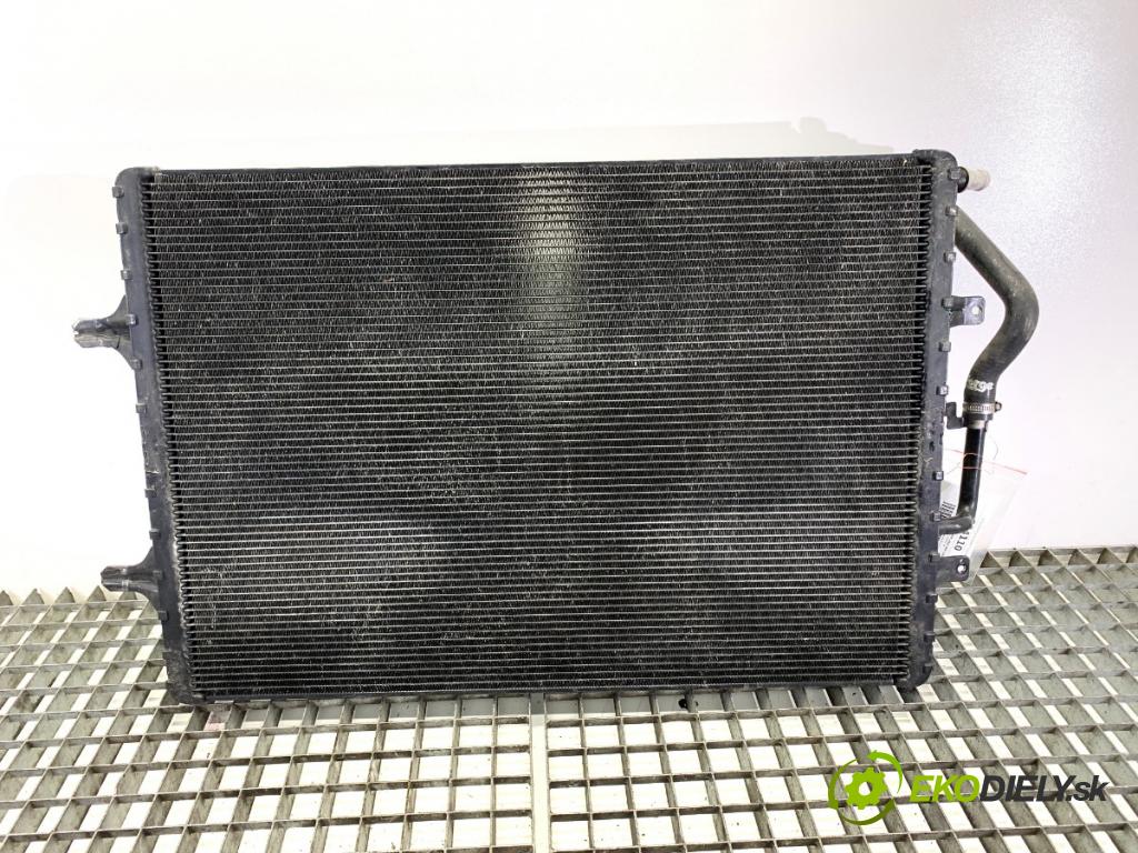 AUDI A7 4G liftback 2015 412 kW RS7 quattro 3993 Chladič klimatizácie 4H0145804E (Chladič klimatizácie)