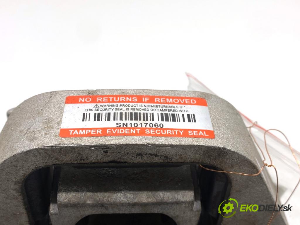 AUDI A7 4G liftback 2015 412 kW RS7 quattro 3993 AirBag Motor ľavy