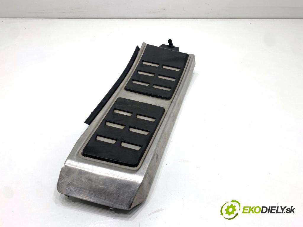 AUDI A7 4G liftback 2015 412 kW RS7 quattro 3993 Násada na 4G8864777