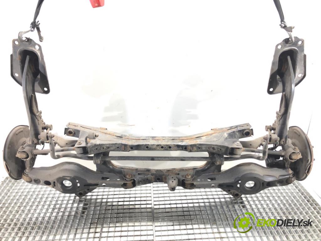 TOYOTA COROLLA E21 sedan 2019 72 kW 1.8 VVTi Hybrid (ZWE211, MZEA12) 1798 Výstuha zad