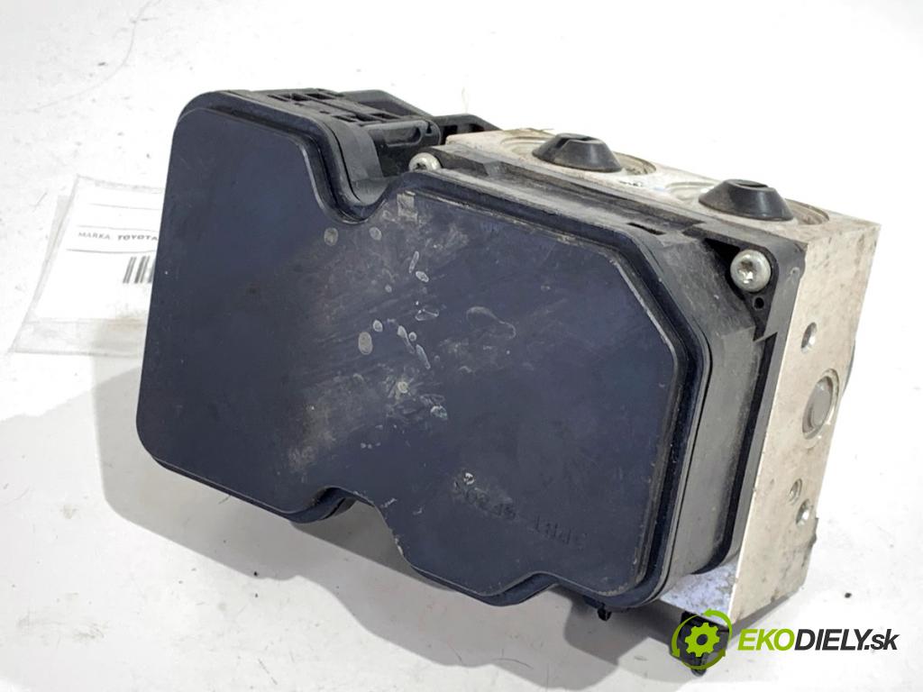 TOYOTA COROLLA E21 sedan 2019 72 kW 1.8 VVTi Hybrid (ZWE211, MZEA12) 1798 Pumpa ABS 44510-12600 (Pumpa ABS)