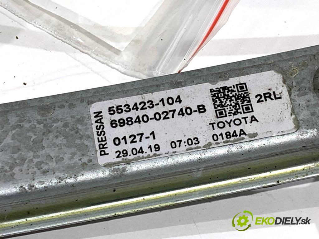 TOYOTA COROLLA E21 sedan 2019 72 kW 1.8 VVTi Hybrid (ZWE211, MZEA12) 1798 Mechanizmus okna ľavy zad 69840-02740