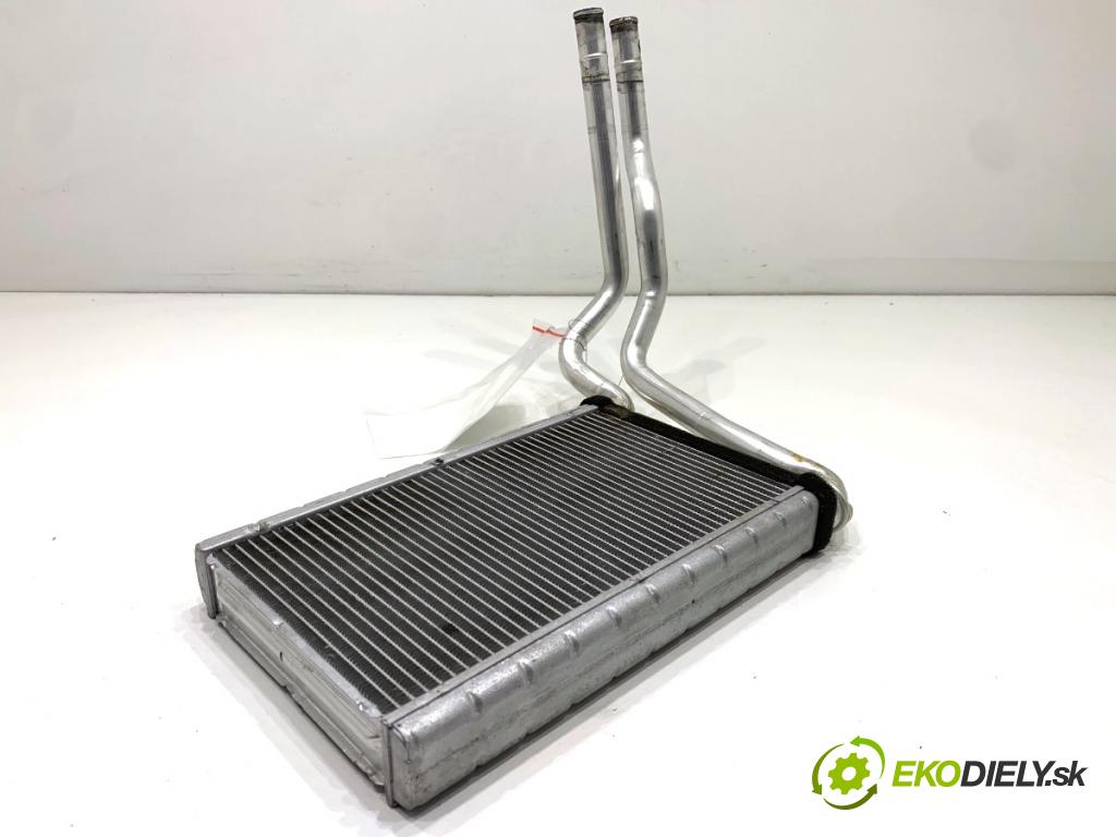 TOYOTA COROLLA E21 sedan 2019 72 kW 1.8 VVTi Hybrid (ZWE211, MZEA12) 1798 topné těleso radiátor topení  (Radiátor topení)