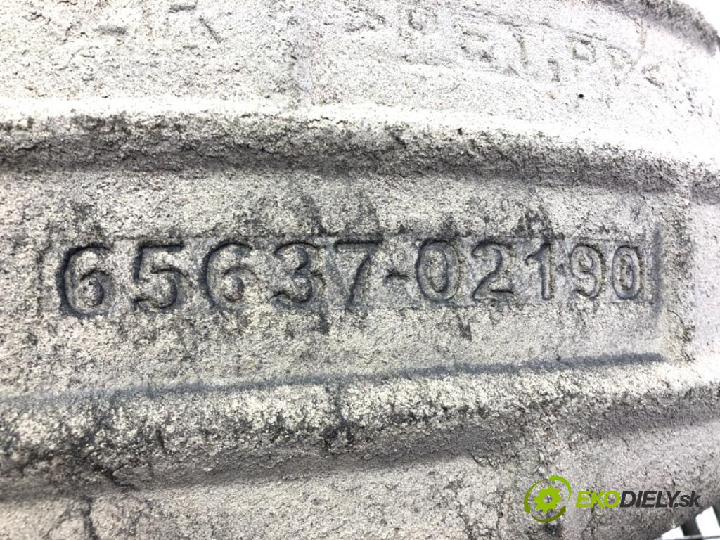 TOYOTA COROLLA E21 sedan 2019 72 kW 1.8 VVTi Hybrid (ZWE211, MZEA12) 1798 podblatník pravý zadní část 65637-02190