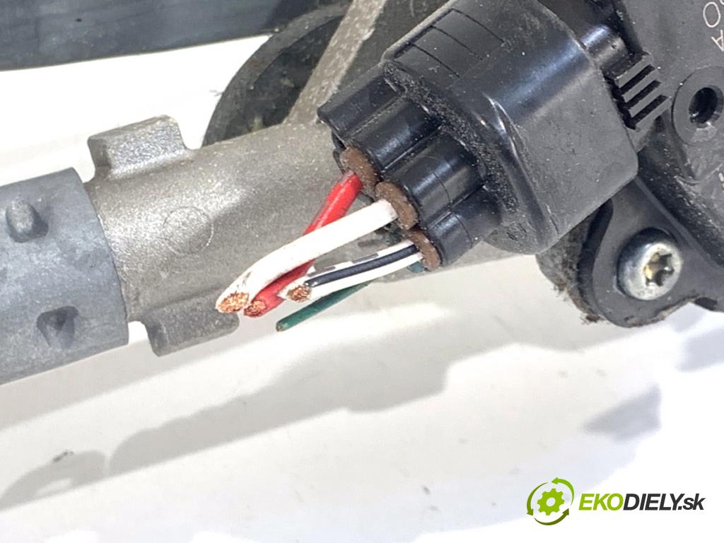 TOYOTA COROLLA E21 sedan 2019 72 kW 1.8 VVTi Hybrid (ZWE211, MZEA12) 1798 Mechanizmus stieračov predný 85110-12C80 (Motorček stieračov predný)