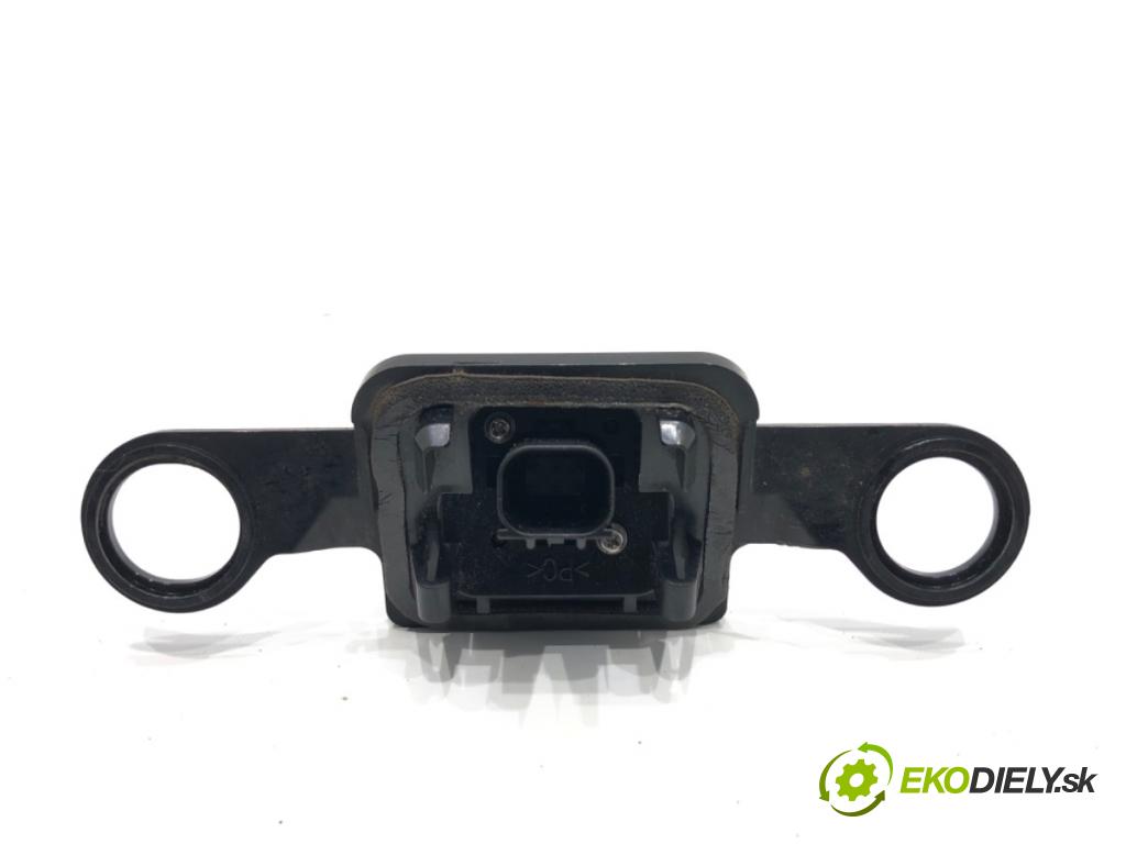 TOYOTA COROLLA E21 sedan 2019 72 kW 1.8 VVTi Hybrid (ZWE211, MZEA12) 1798 KAMERA ZPĚT: 86790-02240