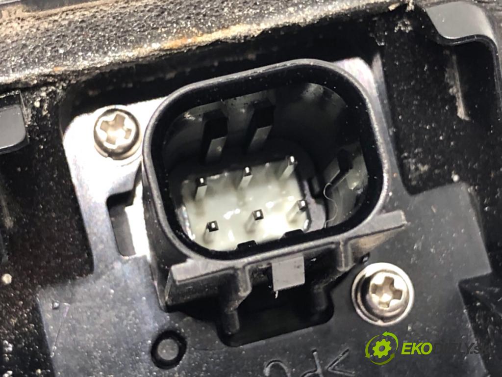 TOYOTA COROLLA E21 sedan 2019 72 kW 1.8 VVTi Hybrid (ZWE211, MZEA12) 1798 KAMERA ZPĚT: 86790-02240