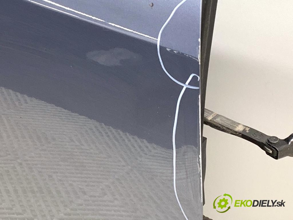 TOYOTA COROLLA E21 sedan 2019 72 kW 1.8 VVTi Hybrid (ZWE211, MZEA12) 1798 Dvere pravy predný