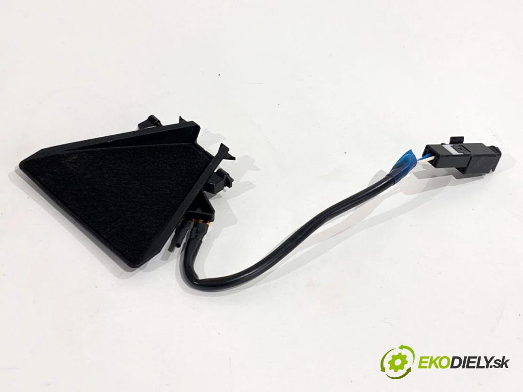 TOYOTA COROLLA E21 sedan 2019 72 kW 1.8 VVTi Hybrid (ZWE211, MZEA12) 1798 Snímač dažďa 86461-12020 (Snímač dažďa)