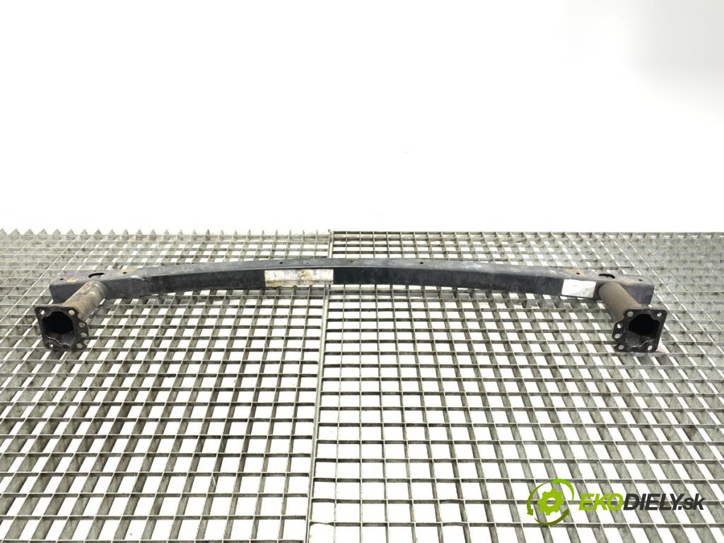 TOYOTA COROLLA E21 sedan 2019 72 kW 1.8 VVTi Hybrid (ZWE211, MZEA12) 1798 výztuha nárazníka přední část  (Přední výztuha)