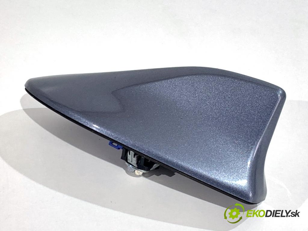 TOYOTA COROLLA E21 sedan 2019 72 kW 1.8 VVTi Hybrid (ZWE211, MZEA12) 1798 ANTENA