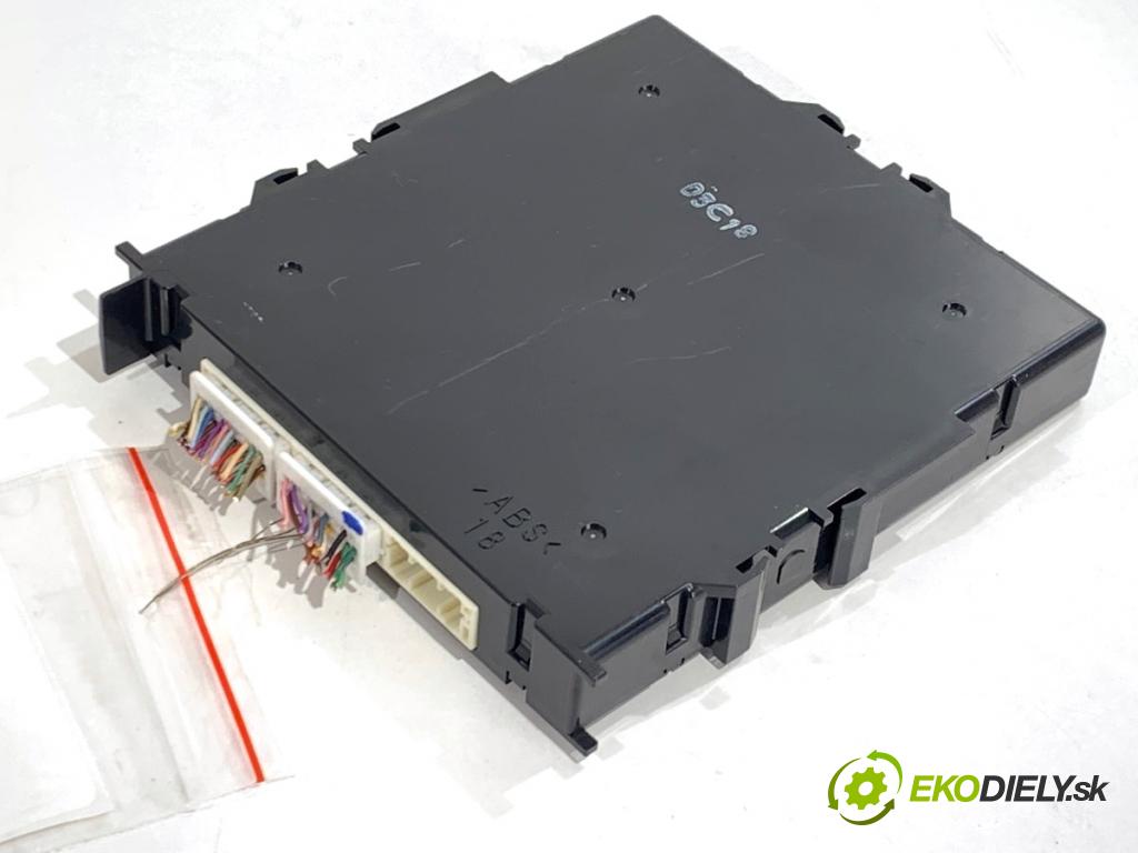 TOYOTA COROLLA E21 sedan 2019 72 kW 1.8 VVTi Hybrid (ZWE211, MZEA12) 1798 modul SMART 89990-02620