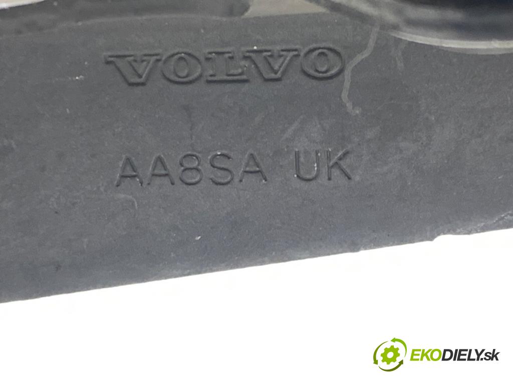 VOLVO V70 III Kombi 2008 147 kW 2.5 T 2521 Záves kapoty pravy predný 31250186