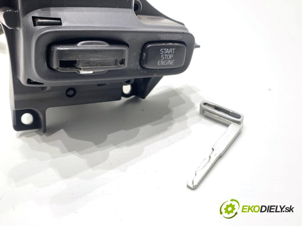 VOLVO V70 III Kombi 2008 147 kW 2.5 T 2521 spinačka 30724528 (Spínacia skrinka)