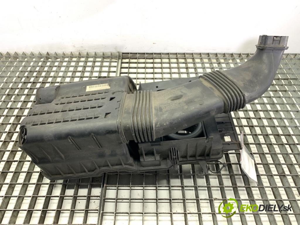 VOLVO V70 III Kombi 2008 147 kW 2.5 T 2521 Obal filtra vzduchu 30677718 (Obal vzduchového filtra)