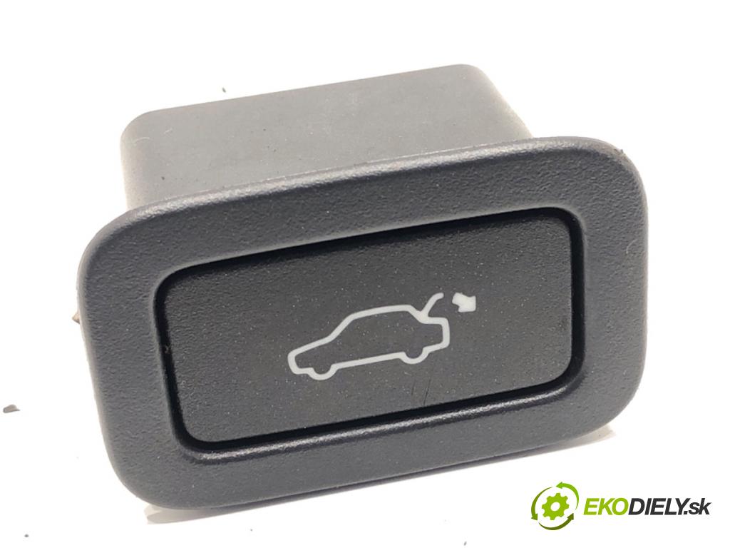 VOLVO V70 III Kombi 2008 147 kW 2.5 T 2521 Prepínač otvárania dverí 31264960AA (Prepínacie páčky pod volantom)