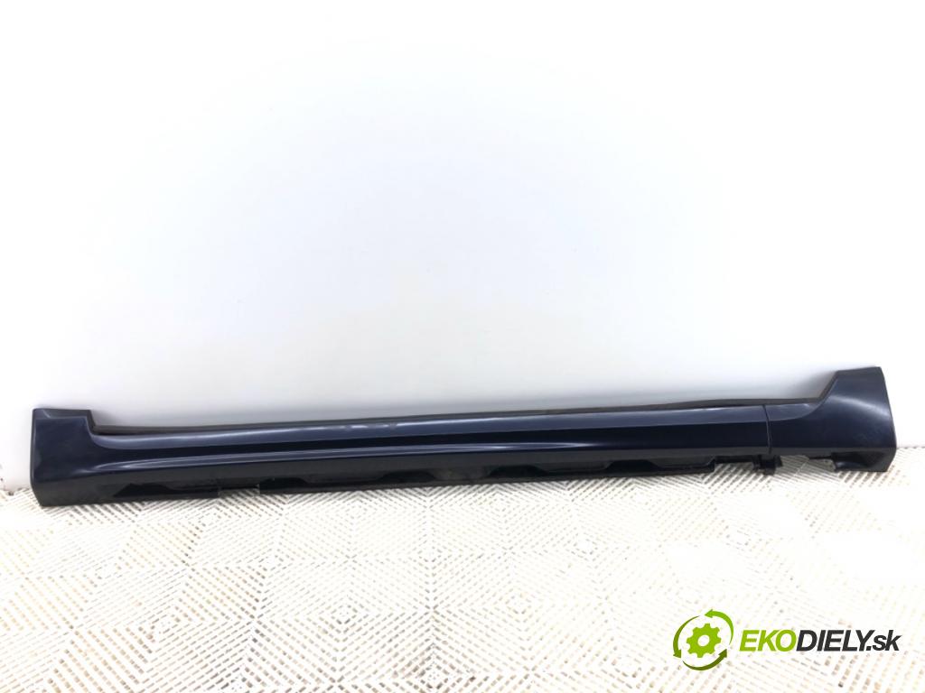 VOLVO V70 III Kombi 2008 147 kW 2.5 T 2521 lišta prahová levý 