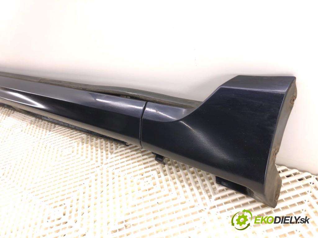 VOLVO V70 III Kombi 2008 147 kW 2.5 T 2521 lišta prahová levý