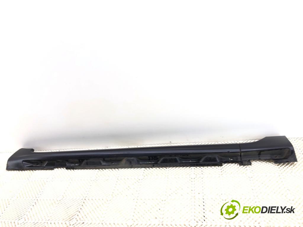 VOLVO V70 III Kombi 2008 147 kW 2.5 T 2521 lišta prahová levý