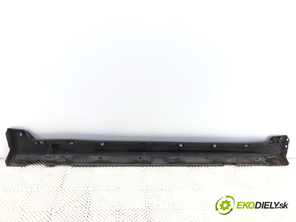 VOLVO V70 III Kombi 2008 147 kW 2.5 T 2521 lišta prahová levý