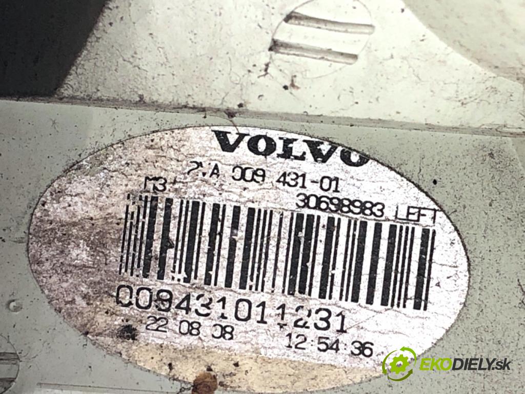 VOLVO V70 III Kombi 2008 147 kW 2.5 T 2521 Svetlo ľavy zad 30698983