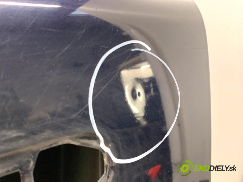 VOLVO V70 III Kombi 2008 147 kW 2.5 T 2521 dveře levý přední část