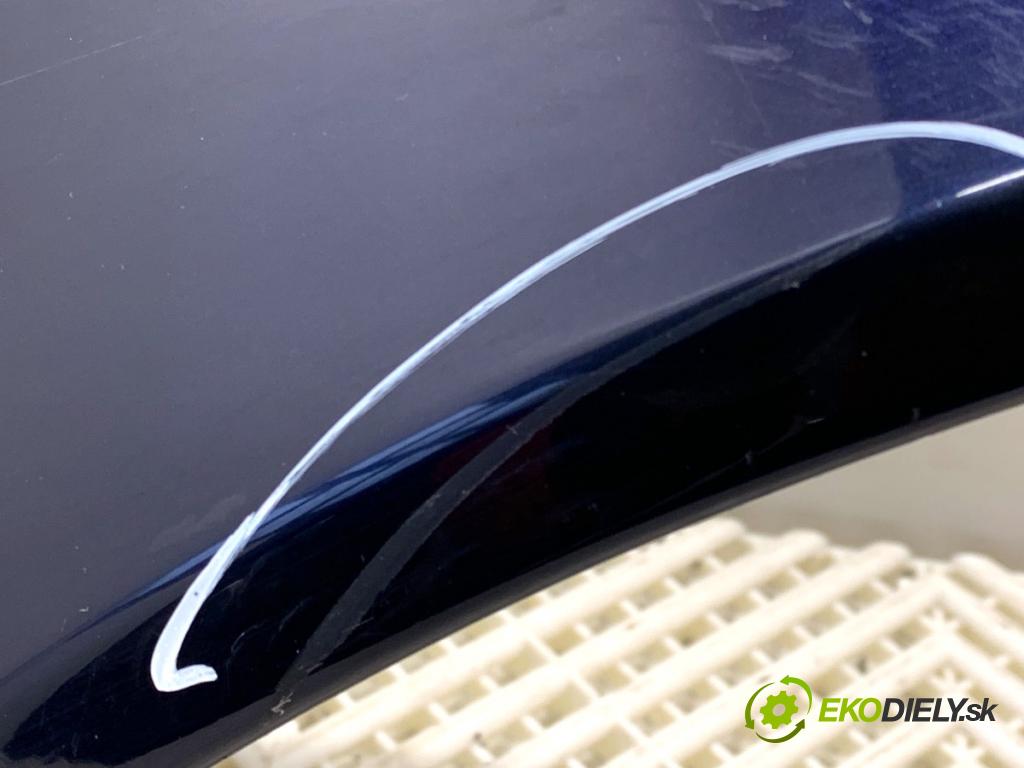 VOLVO V70 III Kombi 2008 147 kW 2.5 T 2521 blatník levý přední část