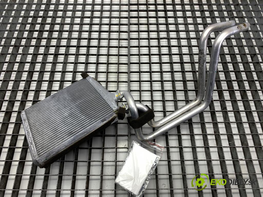 VOLVO V70 III Kombi 2008 147 kW 2.5 T 2521 Výhrevné teleso, radiátor kúrenia K9873003 (Radiátor kúrenia)