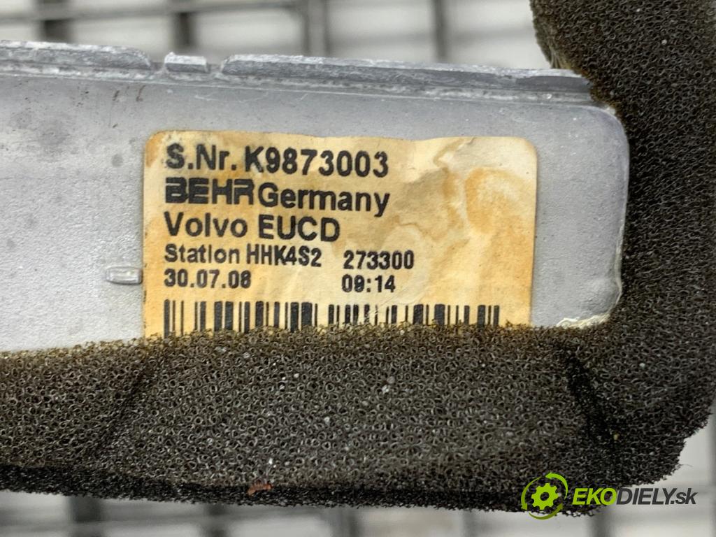 VOLVO V70 III Kombi 2008 147 kW 2.5 T 2521 Výhrevné teleso, radiátor kúrenia K9873003 (Radiátor kúrenia)