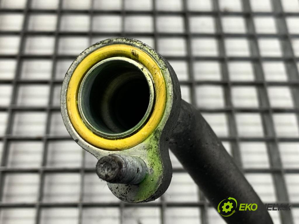 VOLVO V70 III Kombi 2008 147 kW 2.5 T 2521 rúrka klimatizace 31267981 (Trubka klimatizace)