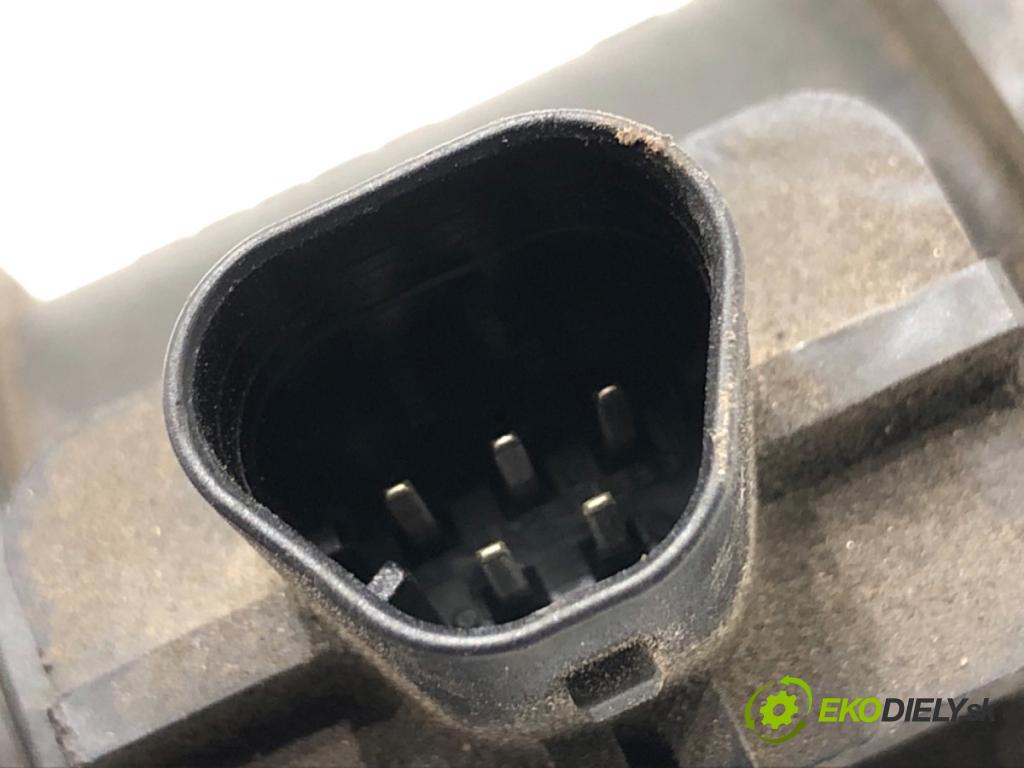 VOLVO V70 III Kombi 2008 147 kW 2.5 T 2521 Váha vzduchu 31216661 0280218240 (Váha vzduchu)