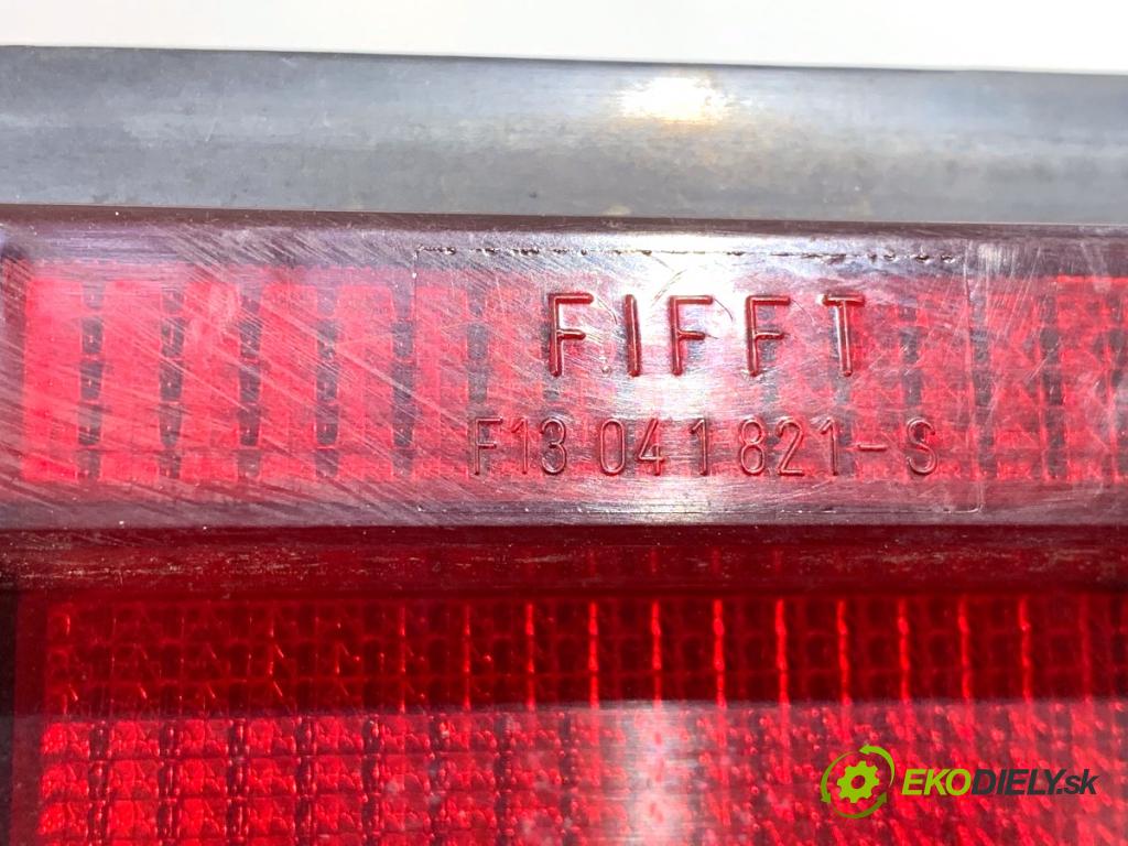 MERCEDES-BENZ W201 sedan 1991 55 kW D 2.0 (201.122) 1997 Svetlo ľavy zad