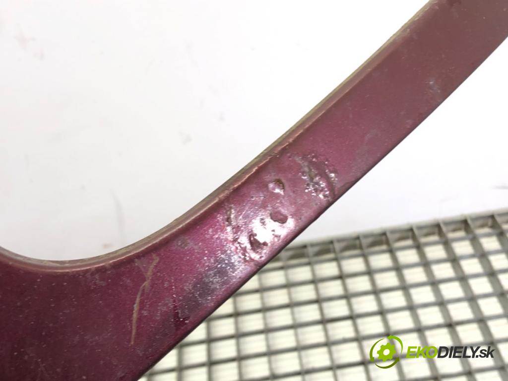 MERCEDES-BENZ W638 Autobus 1999 60 kW 108 CDI 2.2 (638.194) 2148 mřížka maska A6388880515 (Přední mřížka (maska chladiče))