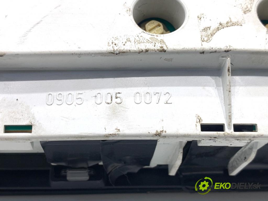 MERCEDES-BENZ W638 Autobus 1999 60 kW 108 CDI 2.2 (638.194) 2148 prístrojovka A0004467321 (Přístrojová deska)