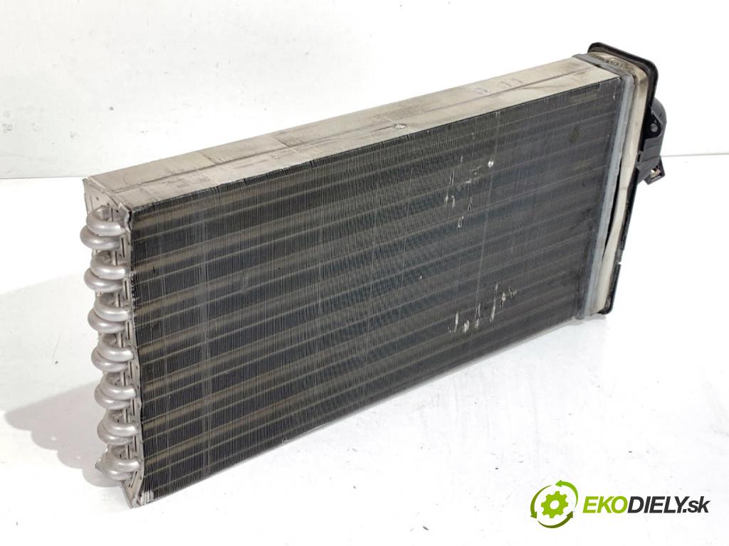 MERCEDES-BENZ W638 Autobus 1999 60 kW 108 CDI 2.2 (638.194) 2148 Výhrevné teleso, radiátor kúrenia  (Radiátor kúrenia)