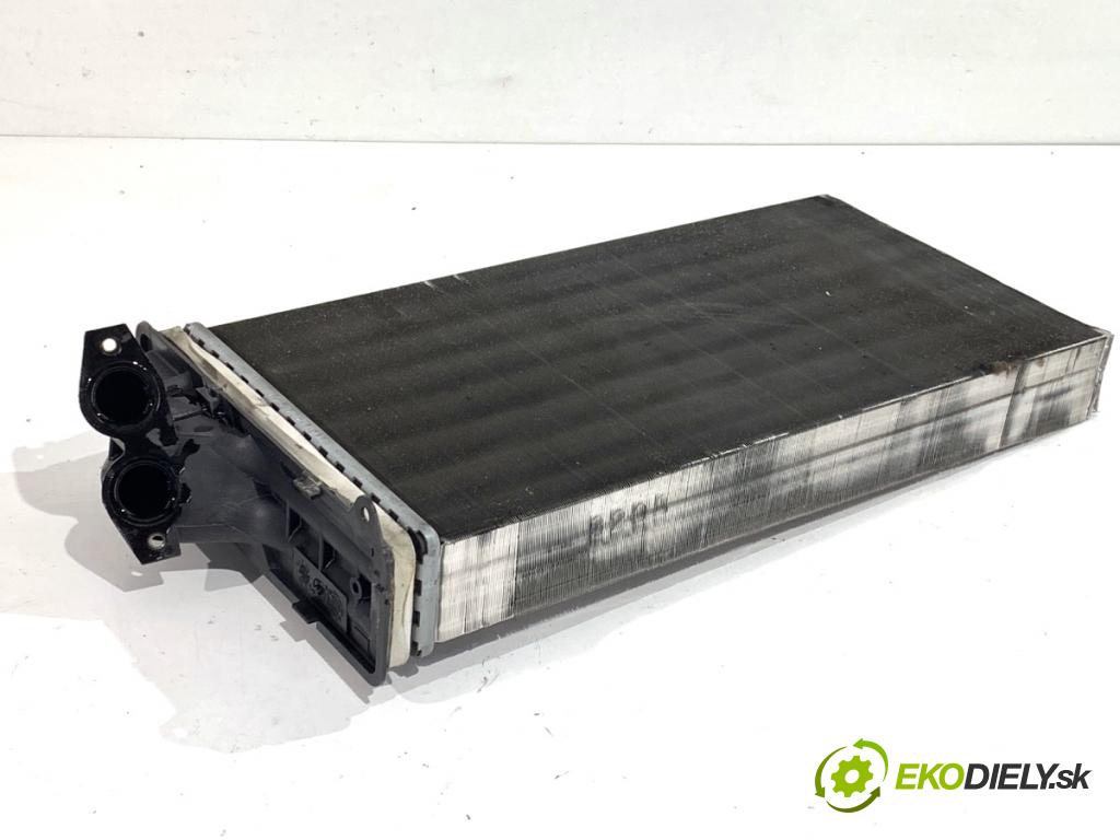 MERCEDES-BENZ W638 Autobus 1999 60 kW 108 CDI 2.2 (638.194) 2148 Výhrevné teleso, radiátor kúrenia  (Radiátor kúrenia)