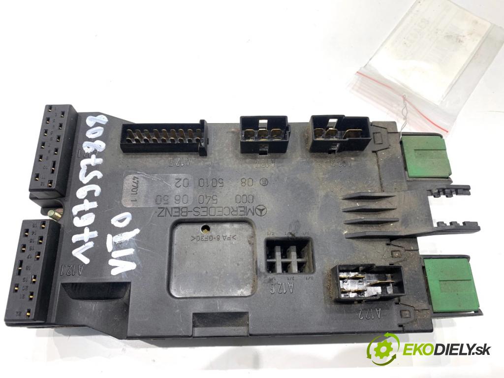 MERCEDES-BENZ W638 Autobus 1999 60 kW 108 CDI 2.2 (638.194) 2148 Skrinka poistková 0005400650 (Poistková skrinka)