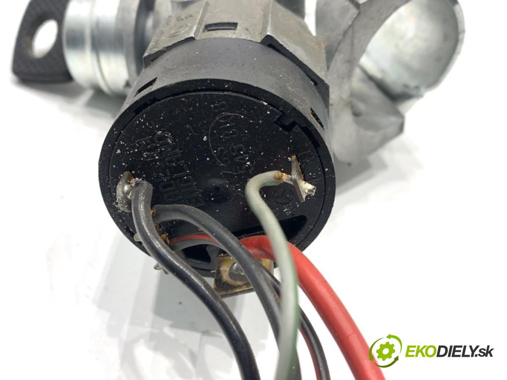 MERCEDES-BENZ W638 Autobus 1999 60 kW 108 CDI 2.2 (638.194) 2148 spinačka A0005458108 (Spínacia skrinka)