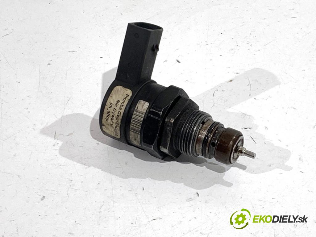 MERCEDES-BENZ CL203 coupe 2004 105 kW C 220 CDI (203.706) 2148 Regulátor tlaku paliva A6110780449 (Palivový systém ostatné)