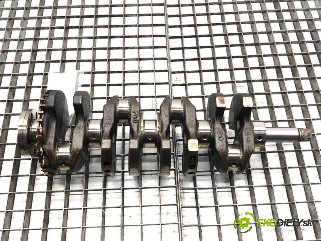 MITSUBISHI OUTLANDER III SUV 2017 110 kW 2.0 4WD (GF7W) 1998 Kardaň, hriadeľ KLIKA: 4J11 (Blok motora ostatné)