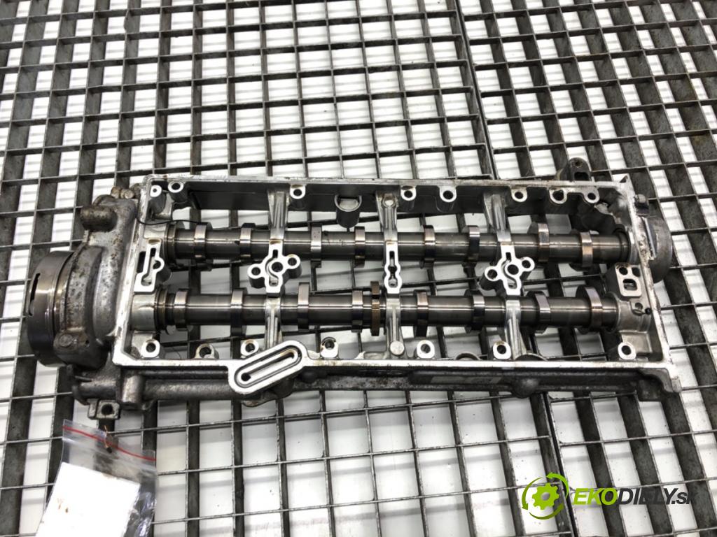 AUDI A3 8V liftback 2014 81 kW 1.6 TDI 1598 vačka (vačkový hriadeľ) Súprava 04L103308D 04L103292G