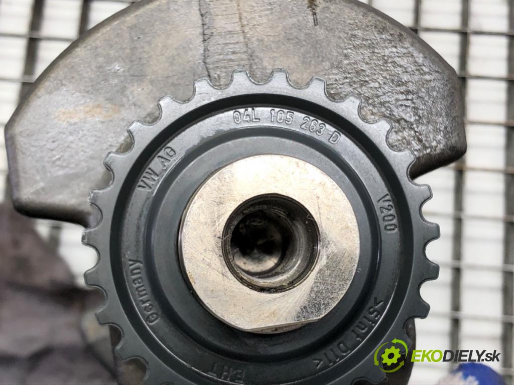 AUDI A3 8V liftback 2014 81 kW 1.6 TDI 1598 Kardaň, hriadeľ KLIKA: 04L105263D (Blok motora ostatné)