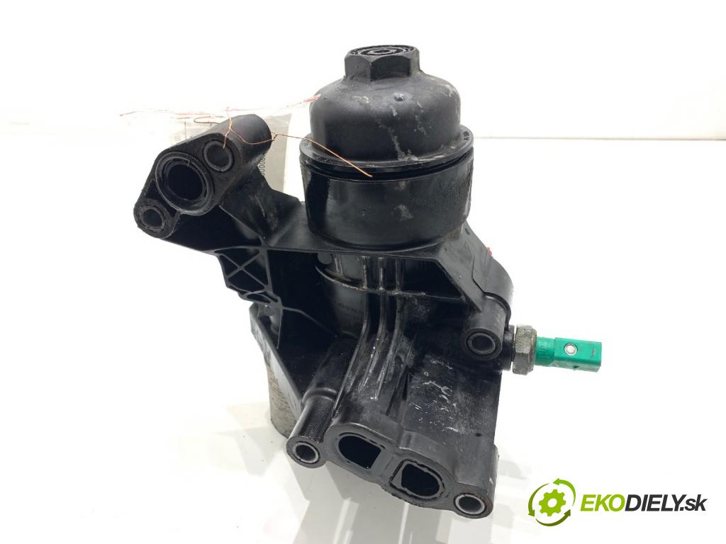 AUDI A3 8V liftback 2014 81 kW 1.6 TDI 1598 Obal filtra oleja 03N117021 (Obal olejového filtra)