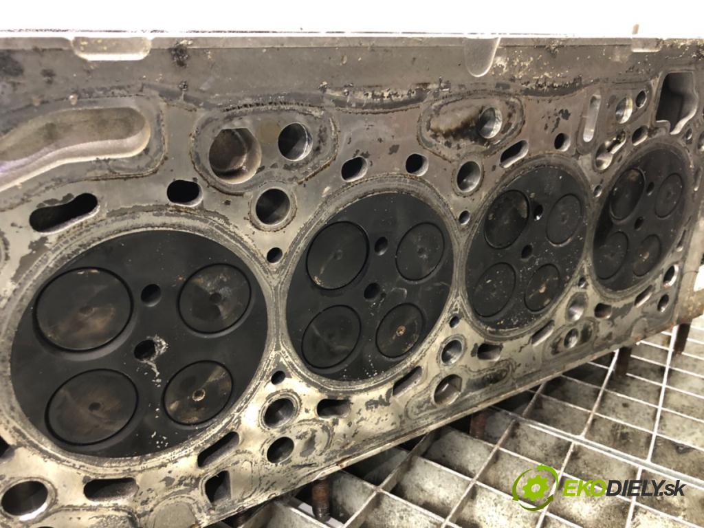 AUDI A3 8V liftback 2014 81 kW 1.6 TDI 1598 Hlava valcov 04L103373E (Hlava valcov)