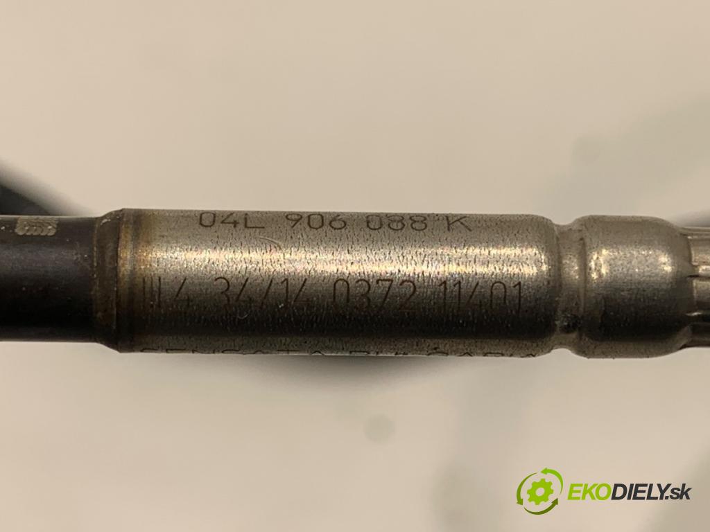 AUDI A3 8V liftback 2014 81 kW 1.6 TDI 1598 Snímač teploty spalín 04L906088K (Snímač)