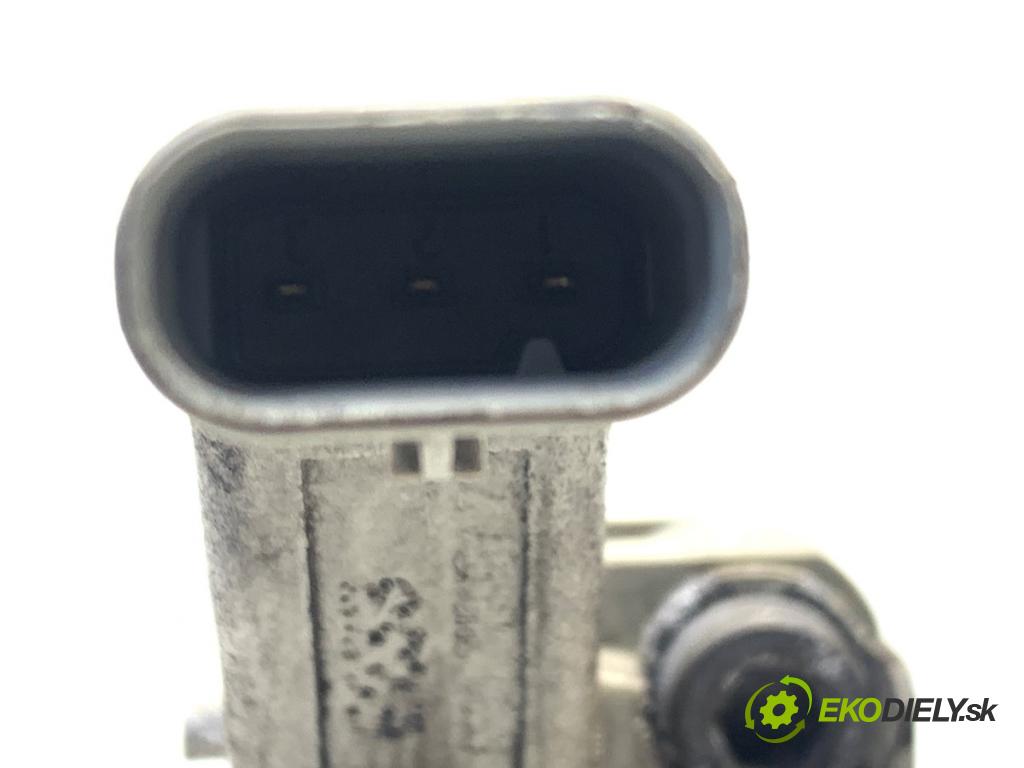 AUDI A3 8V liftback 2014 81 kW 1.6 TDI 1598 Snímač pozície hriadeľa kľukového 04L906433 (Snímač polohy kľukového hriadeľa)